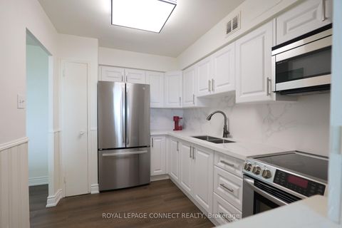 Photo 16 at 912 - 1360 York Mills Road, Donalda, Toronto