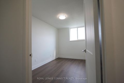 Photo 22 at 912 - 1360 York Mills Road, Donalda, Toronto