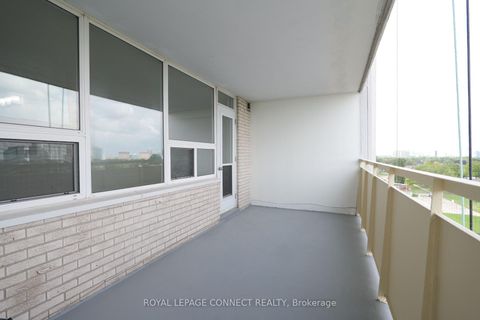 Photo 33 at 912 - 1360 York Mills Road, Donalda, Toronto