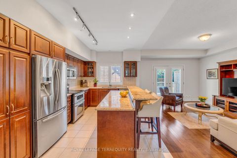 Photo 7 at 131 Nelson Street, BR Bronte, Oakville