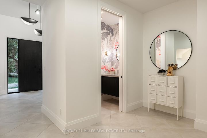 Photo 24 at 935 Harvey Place, LaSalle, Burlington
