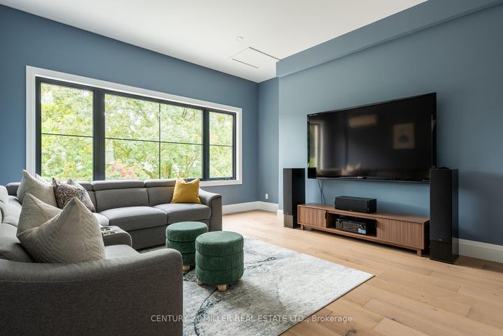 Photo 26 at 935 Harvey Place, LaSalle, Burlington