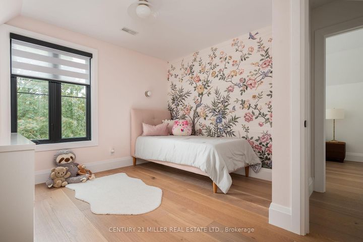 Photo 38 at 935 Harvey Place, LaSalle, Burlington