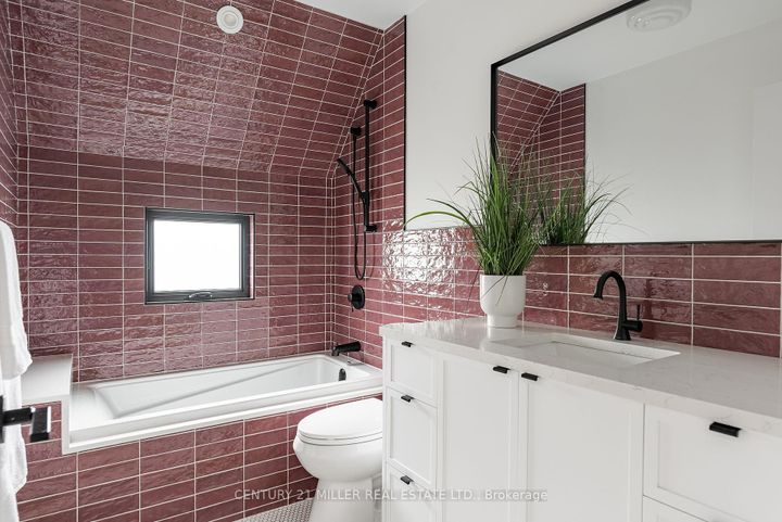 Photo 41 at 935 Harvey Place, LaSalle, Burlington