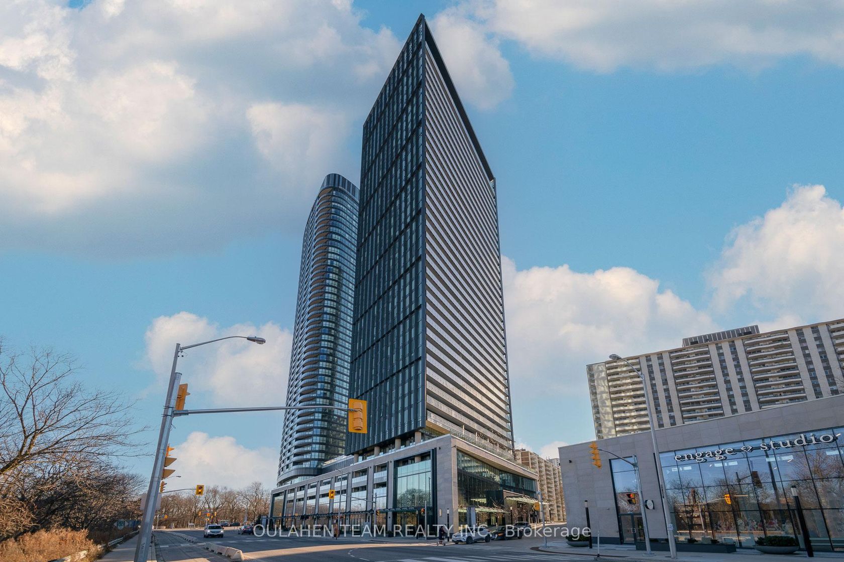 1704 - 575 Bloor Street E, North St. James Town, Toronto 
