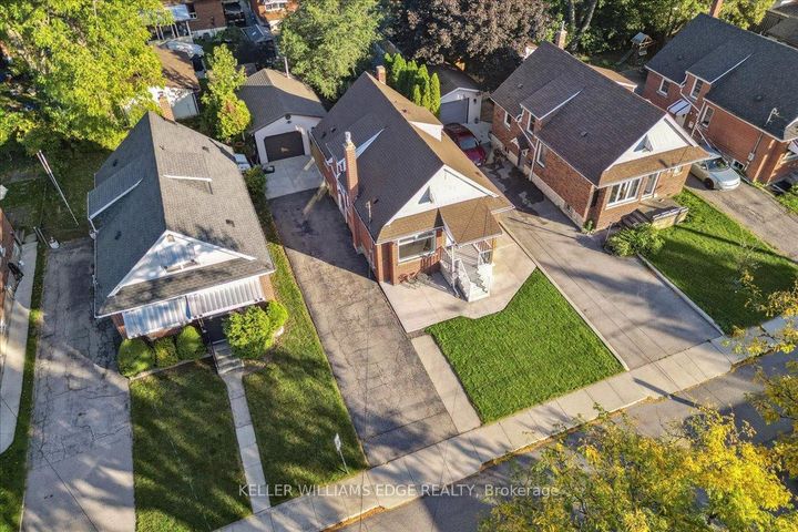 Photo 2 at 29 East 34th Street, Raleigh, Hamilton