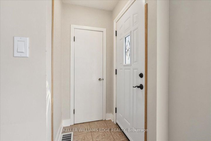 Photo 3 at 29 East 34th Street, Raleigh, Hamilton