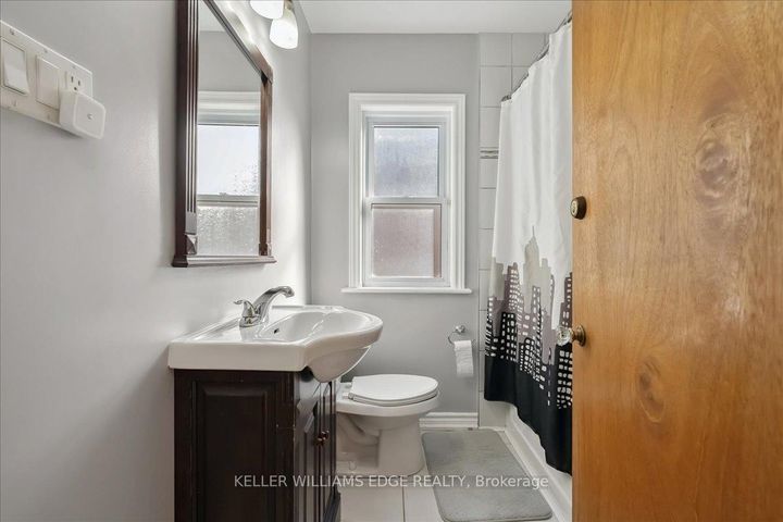 Photo 10 at 29 East 34th Street, Raleigh, Hamilton