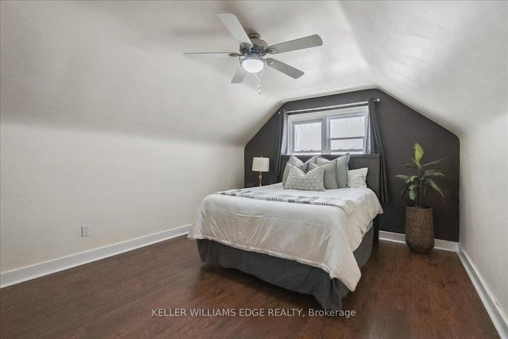 Photo 12 at 29 East 34th Street, Raleigh, Hamilton