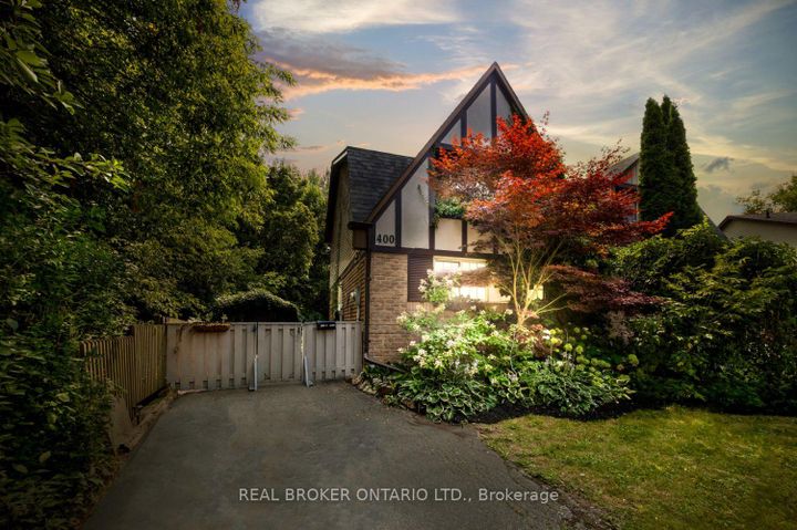 Photo 1 at 400 Wickham Court, Eastdale, Oshawa