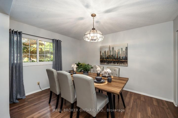 Photo 10 at 400 Wickham Court, Eastdale, Oshawa