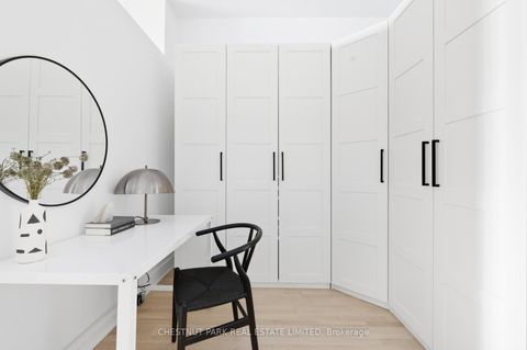 Photo 21 at 215 - 637 Lakeshore Boulevard W, Niagara, Toronto