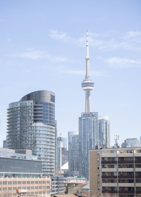 Photo 31 at 215 - 637 Lakeshore Boulevard W, Niagara, Toronto