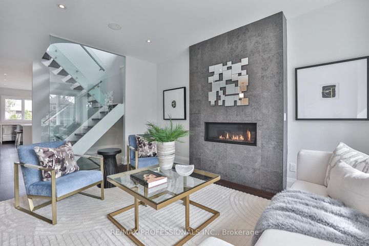 Photo 4 at 6 Meadowcrest Road, Queensway, Toronto