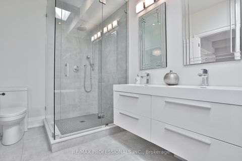 Photo 27 at 6 Meadowcrest Road, Queensway, Toronto