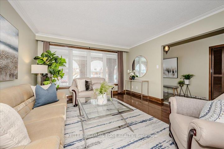 Photo 7 at 112 Linkdale Road, Brampton North, Brampton