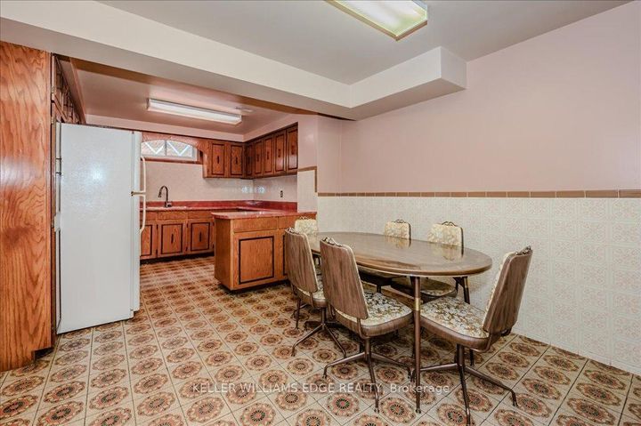 Photo 26 at 112 Linkdale Road, Brampton North, Brampton