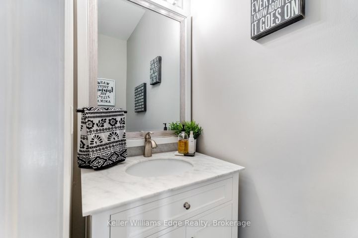 Photo 18 at 4003 Medland Drive, Rose, Burlington