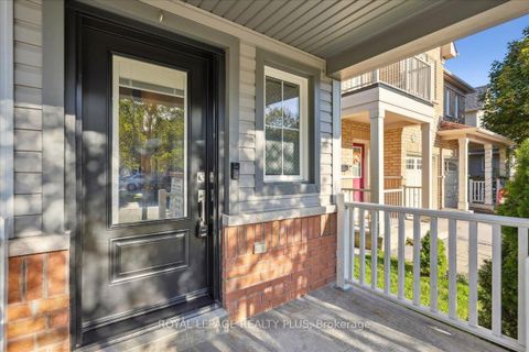 Photo 4 at 28 Aldonschool Court, South East, Ajax