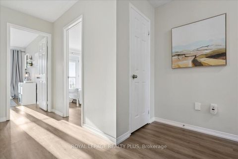 Photo 26 at 28 Aldonschool Court, South East, Ajax
