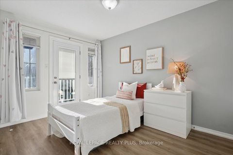 Photo 27 at 28 Aldonschool Court, South East, Ajax