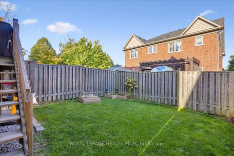 Photo 40 at 28 Aldonschool Court, South East, Ajax