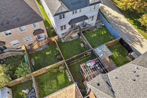 Photo 42 at 28 Aldonschool Court, South East, Ajax