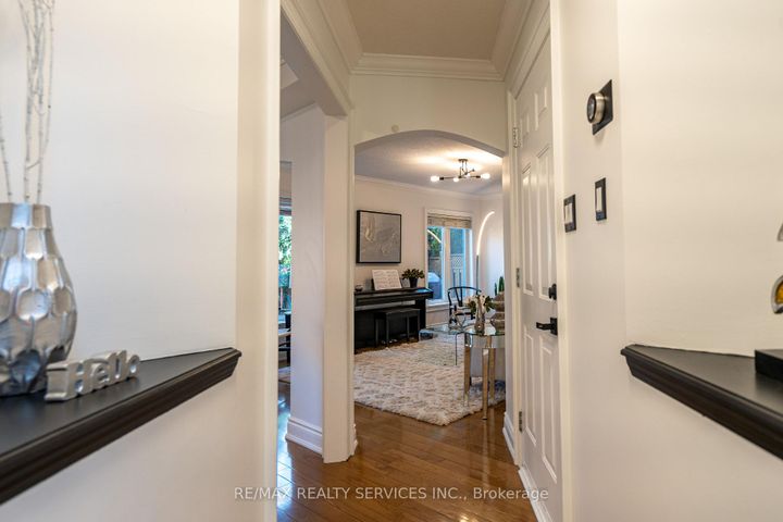 Photo 7 at 3748 Pearlstone Drive, Churchill Meadows, Mississauga