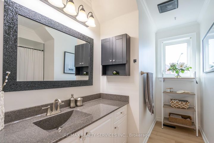 Photo 20 at 3748 Pearlstone Drive, Churchill Meadows, Mississauga