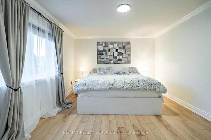 Photo 33 at 3748 Pearlstone Drive, Churchill Meadows, Mississauga