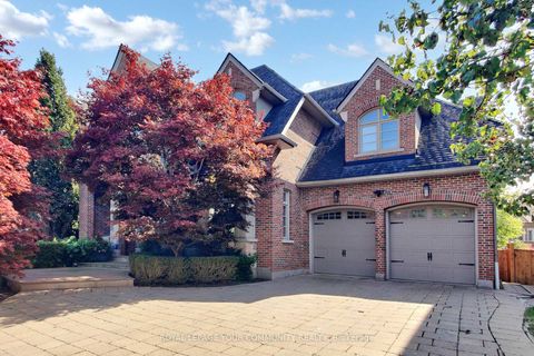 Photo 3 at 166 Grandvista Crescent, Vellore Village, Vaughan
