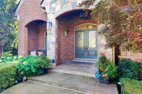 Photo 4 at 166 Grandvista Crescent, Vellore Village, Vaughan