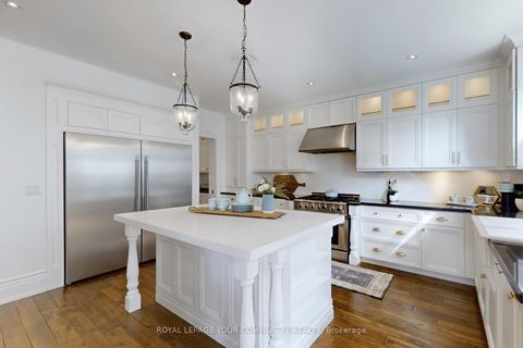 Photo 16 at 166 Grandvista Crescent, Vellore Village, Vaughan