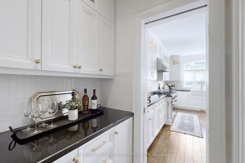 Photo 19 at 166 Grandvista Crescent, Vellore Village, Vaughan