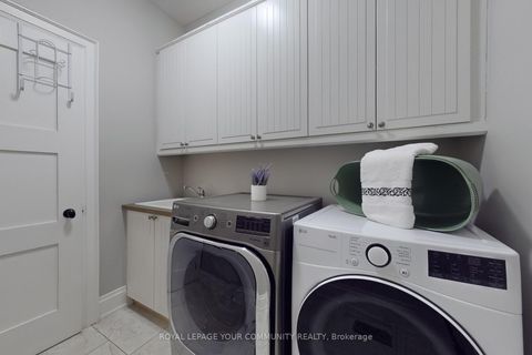 Photo 25 at 166 Grandvista Crescent, Vellore Village, Vaughan