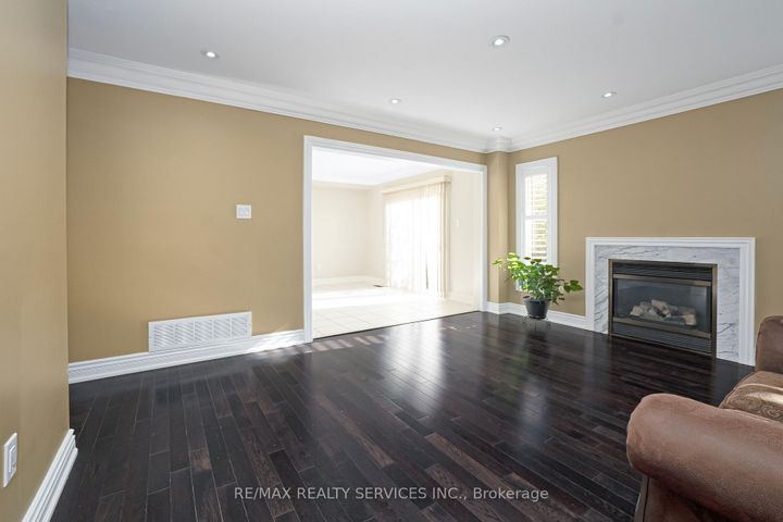 Photo 15 at 14 Foxmere Road, Fletcher's Meadow, Brampton