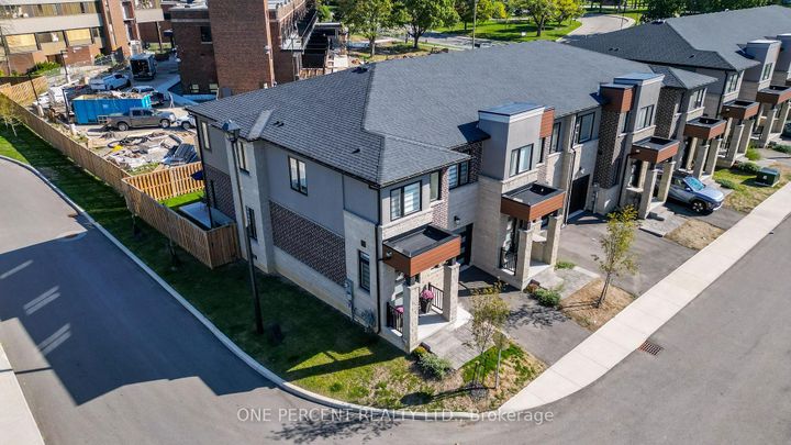 Photo 2 at 24 Southam Lane, Mountview, Hamilton