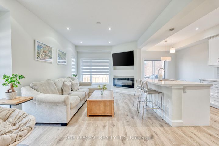 Photo 5 at 24 Southam Lane, Mountview, Hamilton