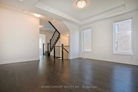 Photo 10 at 14 St Ives Crescent, Williamsburg, Whitby