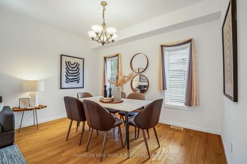 Photo 9 at 766 Greystone Court, Pinecrest, Oshawa