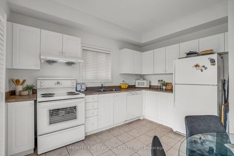 Photo 12 at 766 Greystone Court, Pinecrest, Oshawa