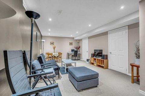 Photo 22 at 766 Greystone Court, Pinecrest, Oshawa