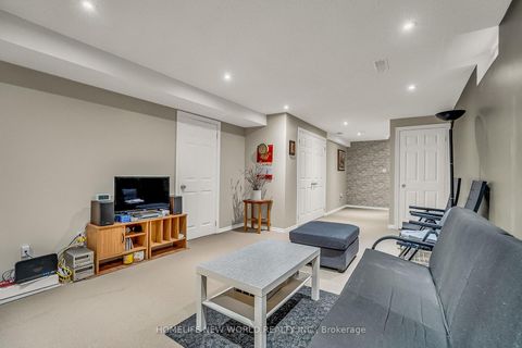 Photo 23 at 766 Greystone Court, Pinecrest, Oshawa