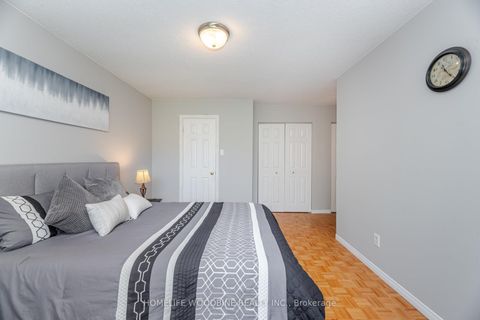 Photo 20 at 1431 Harmsworth Square, FA Falgarwood, Oakville