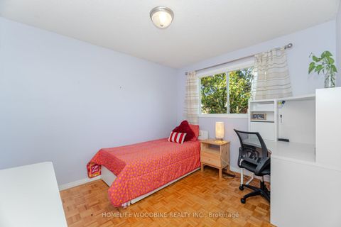 Photo 22 at 1431 Harmsworth Square, FA Falgarwood, Oakville