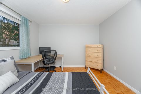 Photo 34 at 1431 Harmsworth Square, FA Falgarwood, Oakville