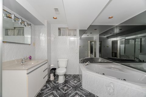 Photo 45 at 1431 Harmsworth Square, FA Falgarwood, Oakville