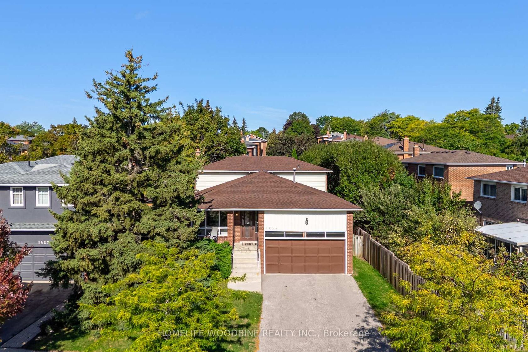 1431 Harmsworth Square, FA Falgarwood, Oakville 