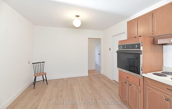 Photo 6 at 710 Kingfisher Drive, Bay Ridges, Pickering