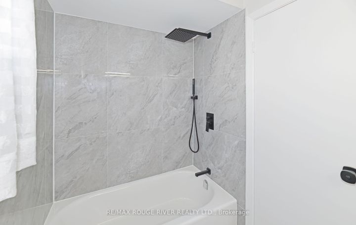 Photo 17 at 710 Kingfisher Drive, Bay Ridges, Pickering